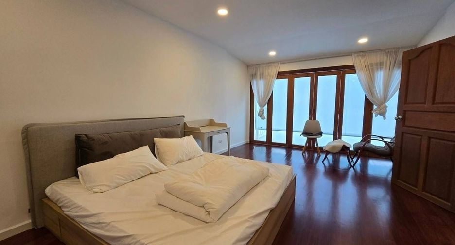 For rent 2 bedrooms house in Lat Phrao, Bangkok
