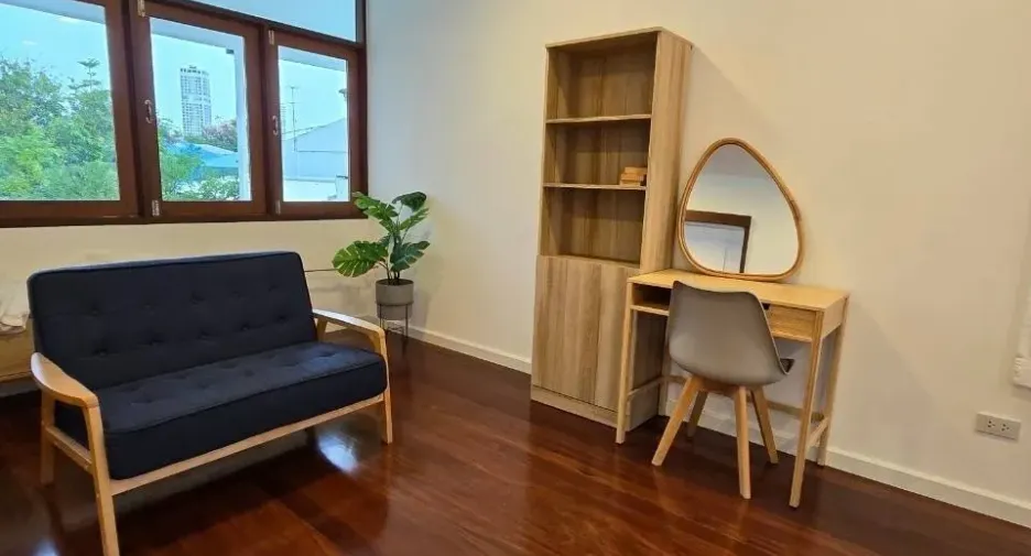 For rent 2 bedrooms house in Lat Phrao, Bangkok
