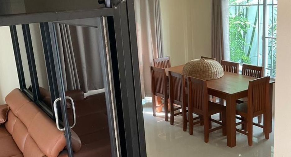 Haus zur Miete mit 3 Zimmer in Bang Kapi, Bangkok