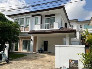 For rent 3 ベッドルーム house in Bang Kapi, Bangkok