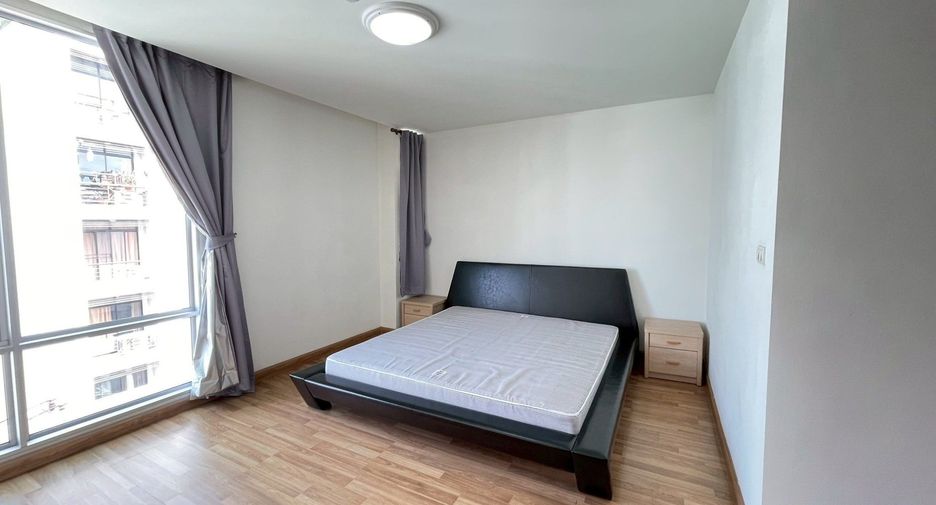 Wohnung zur Miete mit 3 Zimmer in Khlong Toei, Bangkok