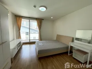 For rent 3 ベッドルーム condo in Khlong Toei, Bangkok
