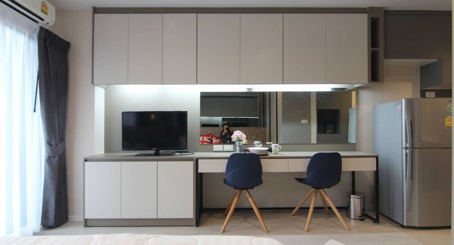 For rent studio condo in Phra Khanong, Bangkok
