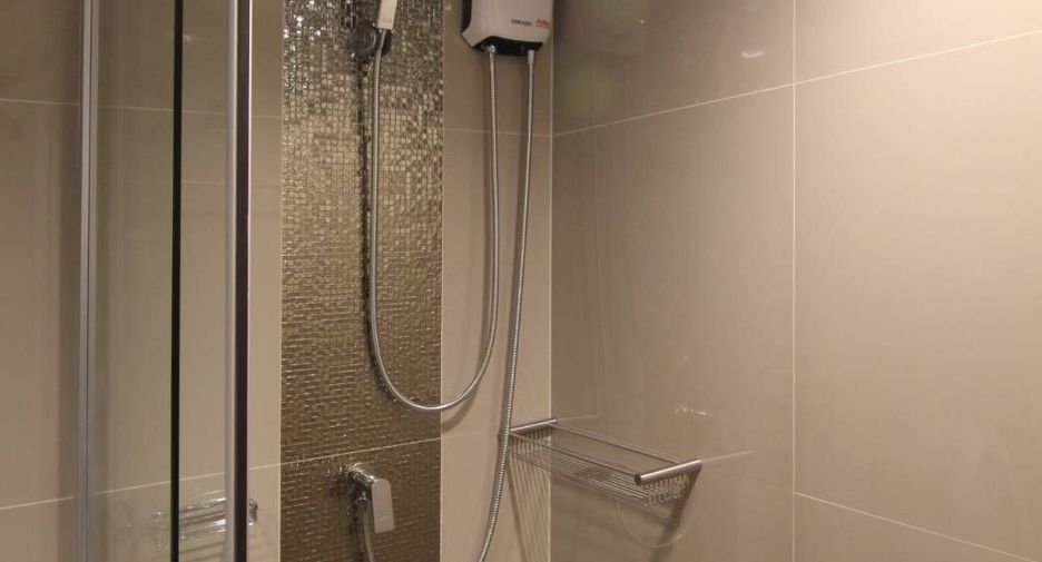 For rent studio condo in Phra Khanong, Bangkok