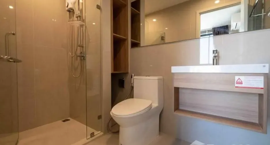 For rent studio condo in Bang Na, Bangkok
