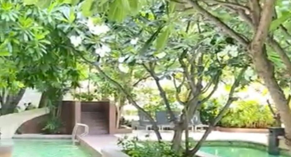 Wohnung zur Miete mit 2 Zimmer in Khlong San, Bangkok