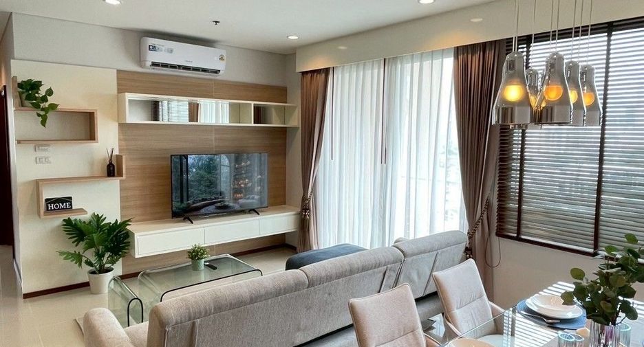 Wohnung zur Miete mit 2 Zimmer in Khlong San, Bangkok