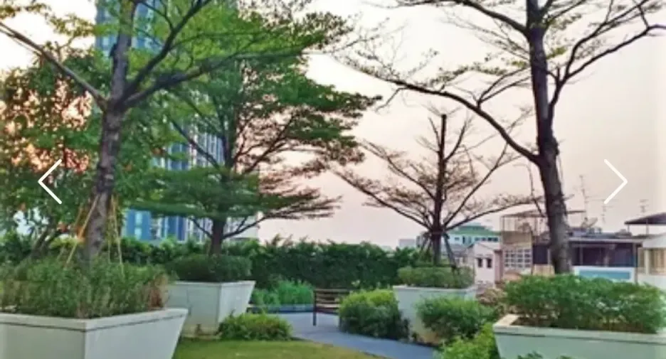 For rent 2 bedrooms condo in Khlong San, Bangkok