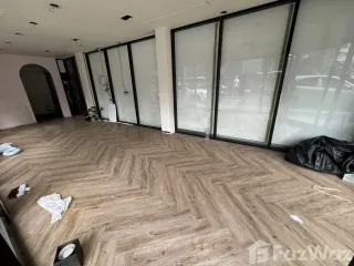 Local comercial en alquiler en Watthana, Bangkok