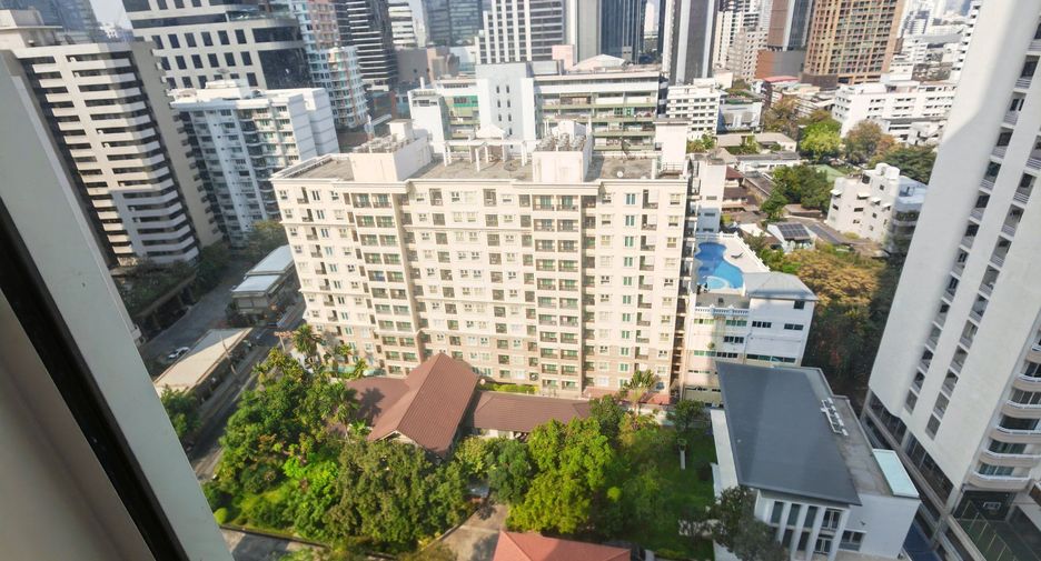 Condo en alquiler de 1 habitaciones en Khlong Toei, Bangkok