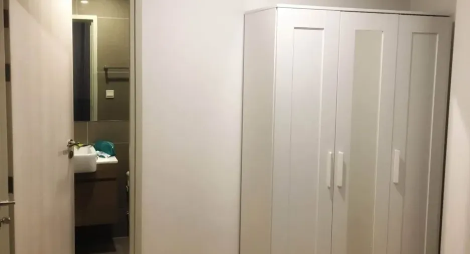 Аренда 2 спальни кондо в Хуаи Кхщанг, Бангкок