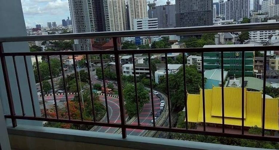 Condo en alquiler de 1 habitaciones en Watthana, Bangkok