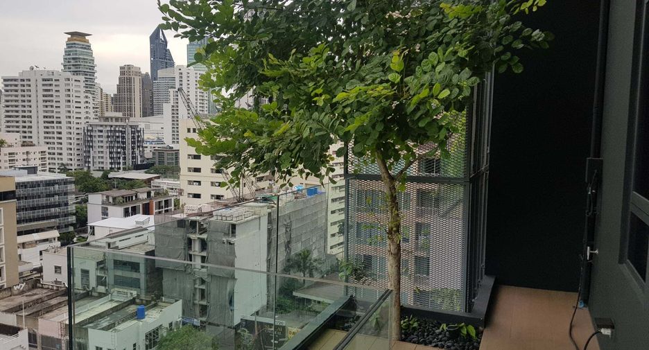For rent 3 bedrooms condo in Watthana, Bangkok