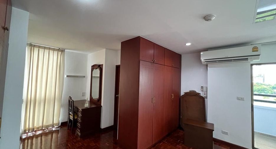 For rent 3 ベッドルーム apartment in Watthana, Bangkok