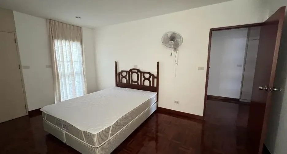 For rent 3 ベッドルーム apartment in Watthana, Bangkok