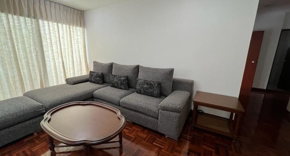For rent 3 ベッドルーム apartment in Watthana, Bangkok