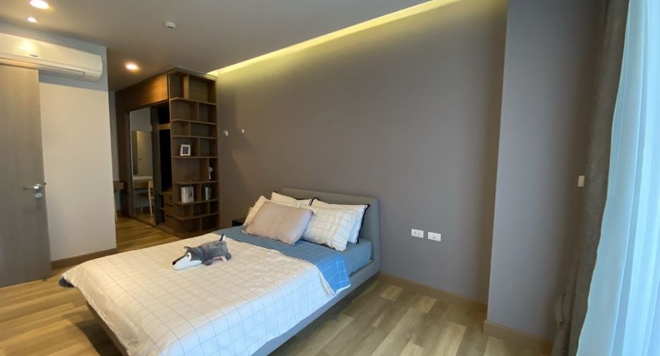 For rent 2 bedrooms apartment in Khlong Toei, Bangkok