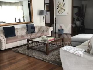 For rent 5 bedrooms condo in Watthana, Bangkok