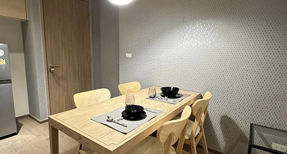 For rent 2 bedrooms condo in Khlong Toei, Bangkok