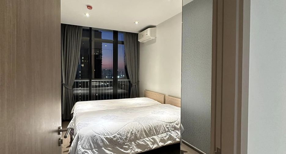 For rent 2 bedrooms condo in Khlong Toei, Bangkok