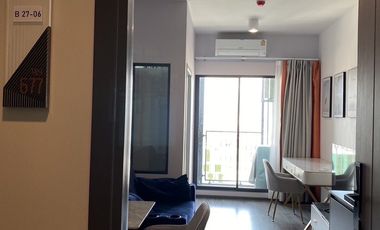 Condo en alquiler de 1 habitaciones en Bang Rak, Bangkok