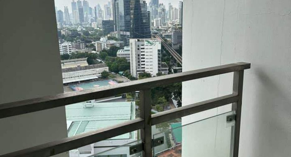 For rent 1 bed condo in Khlong Toei, Bangkok