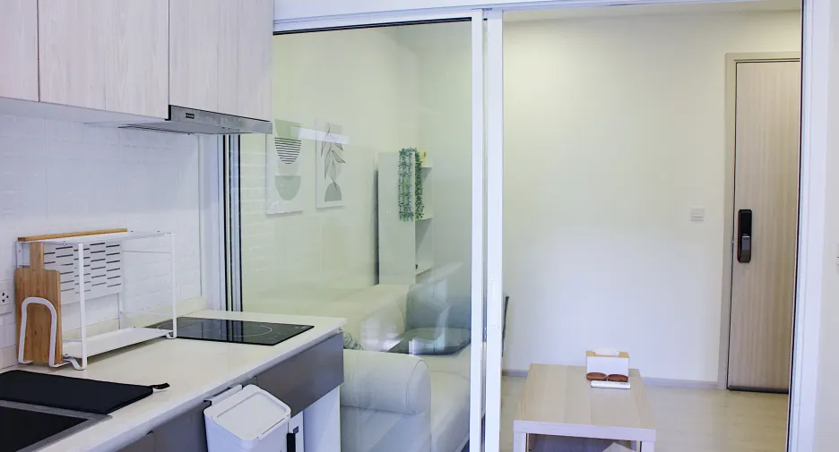 For rent 1 bed condo in Phra Khanong, Bangkok