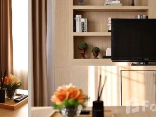 For rent 2 bedrooms apartment in Watthana, Bangkok