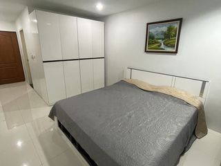 For rent studio condo in Phaya Thai, Bangkok