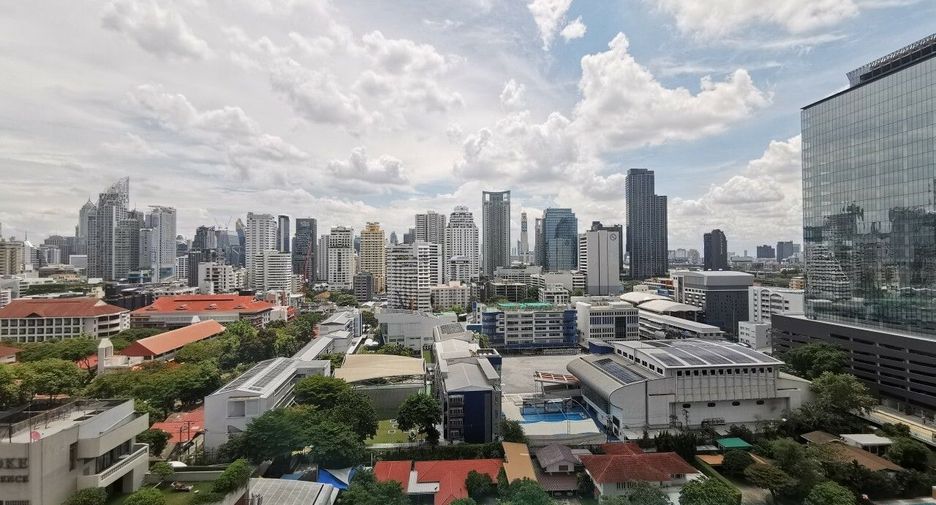Condo en alquiler de 2 habitaciones en Watthana, Bangkok