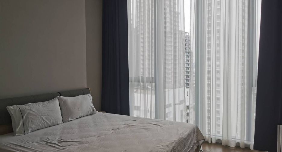 For rent 2 bedrooms condo in Khlong Toei, Bangkok
