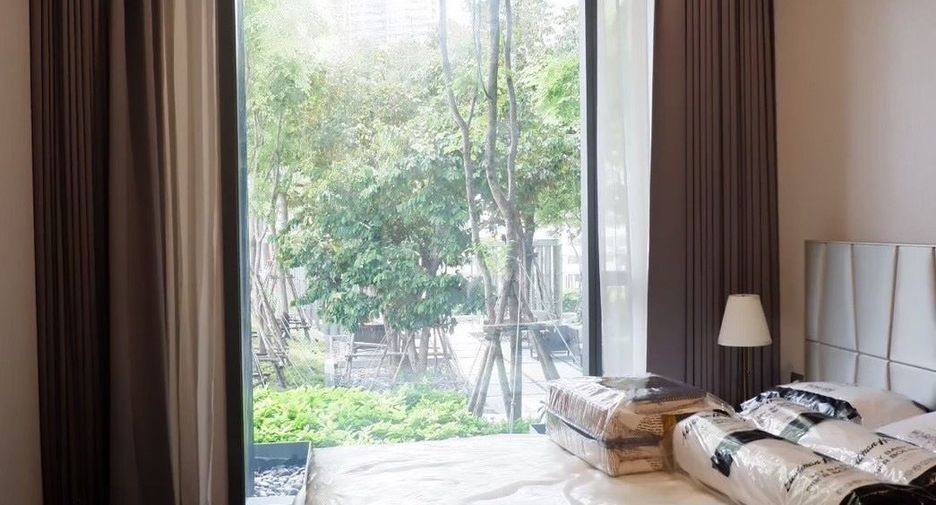 Condo en alquiler de 1 habitaciones en Khlong Toei, Bangkok