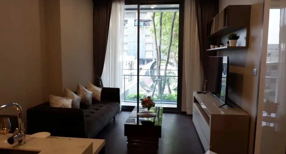 Condo en alquiler de 1 habitaciones en Khlong Toei, Bangkok