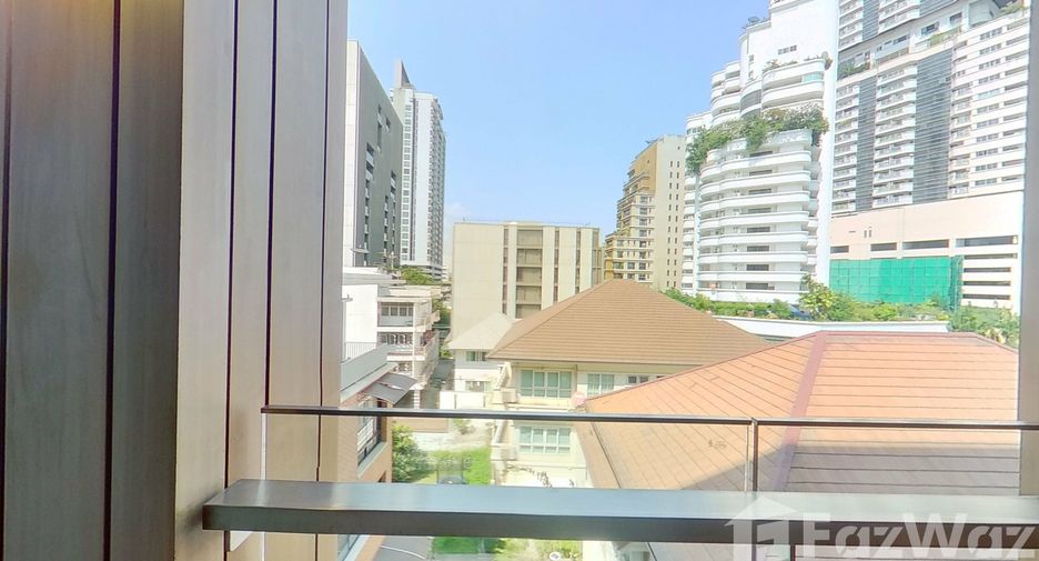 For rent 3 ベッドルーム condo in Khlong Toei, Bangkok