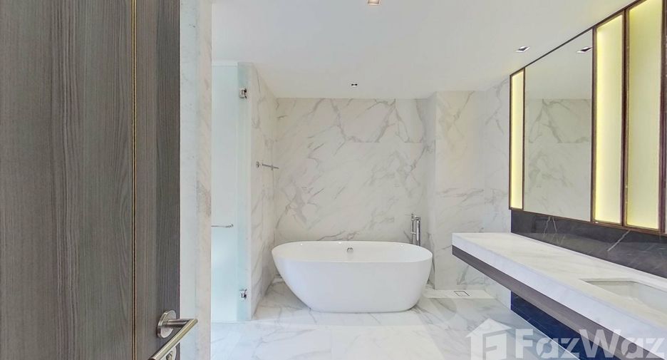 For rent 3 ベッドルーム condo in Khlong Toei, Bangkok