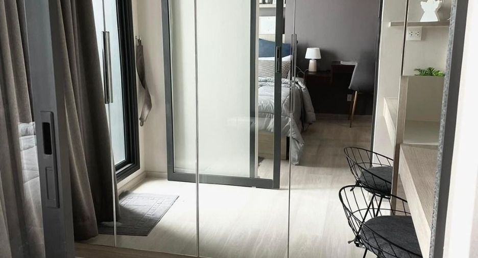 For rent 1 bed condo in Pathum Wan, Bangkok