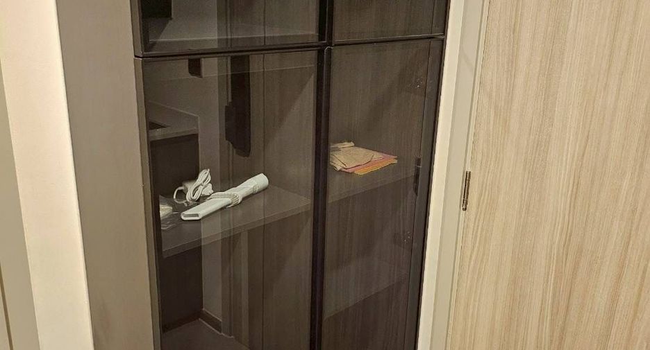 For rent 1 bed condo in Bang Rak, Bangkok
