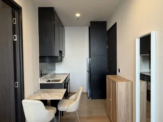 Wohnung zur Miete mit 1 Zimmer in Phaya Thai, Bangkok