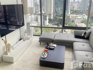 For rent 2 bedrooms condo in Bang Rak, Bangkok