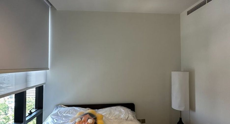 For rent 2 bedrooms condo in Bang Rak, Bangkok