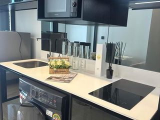 For rent 1 bed condo in Phaya Thai, Bangkok