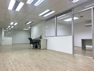 出租 办公室 在 Bang Rak, 曼谷