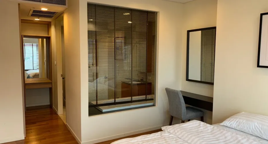For rent 2 bedrooms condo in Sathon, Bangkok