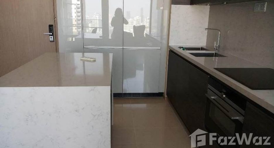 For rent 2 bedrooms condo in Watthana, Bangkok