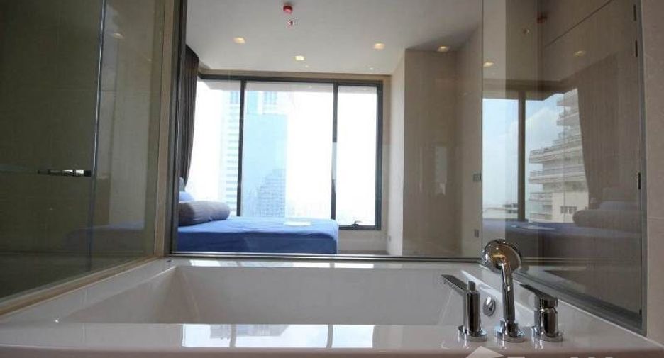 For rent 2 bedrooms condo in Watthana, Bangkok