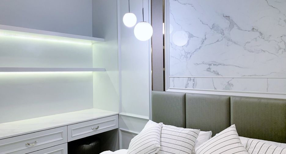 For rent 1 bed condo in Huai Khwang, Bangkok