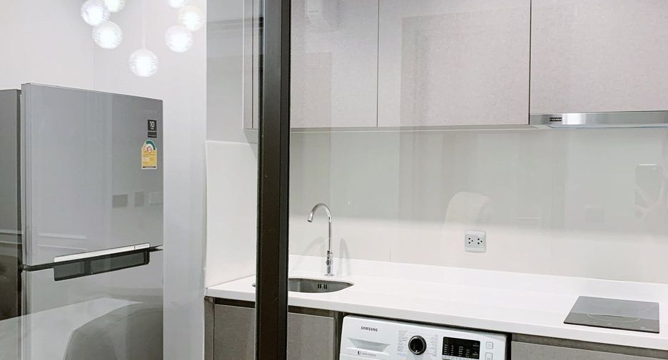 For rent 1 bed condo in Huai Khwang, Bangkok