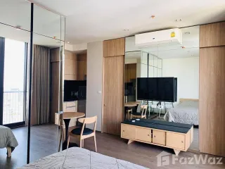 For rent studio condo in Khlong Toei, Bangkok