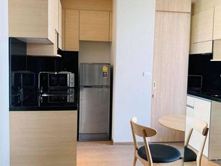 For rent studio condo in Khlong Toei, Bangkok