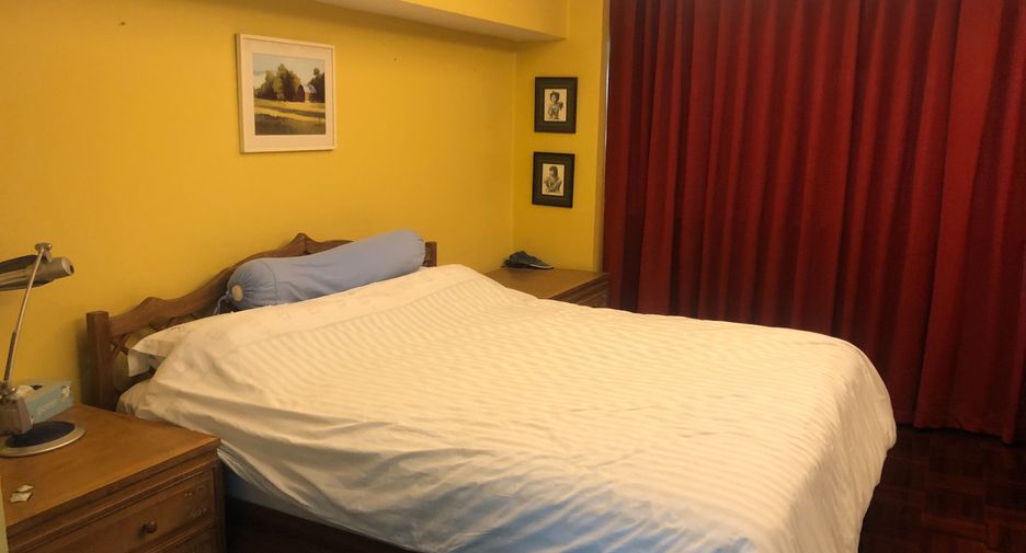 Wohnung zur Miete mit 3 Zimmer in Khlong Toei, Bangkok